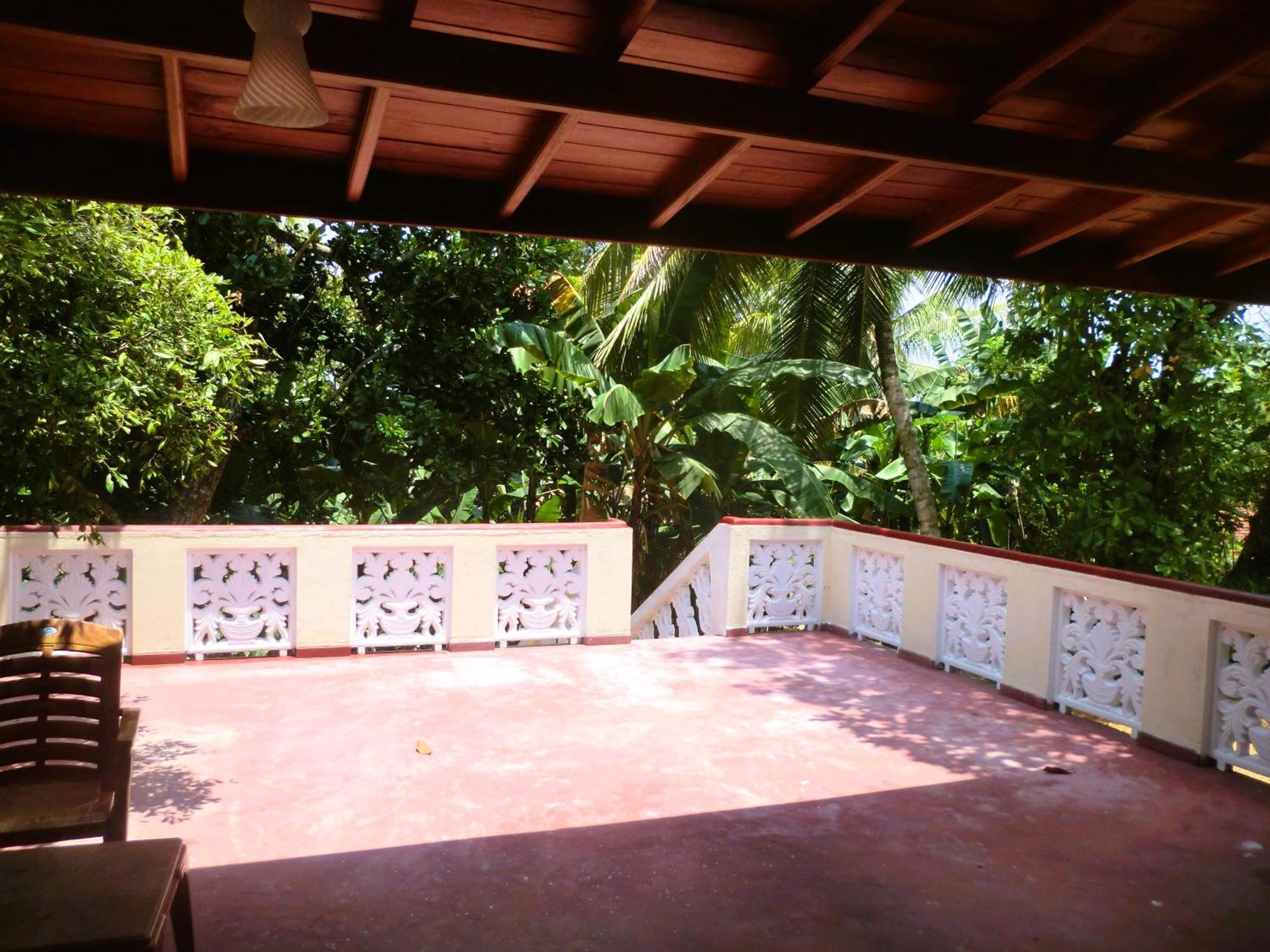 Top Of The Hill Guesthouse فيليغاما المظهر الخارجي الصورة