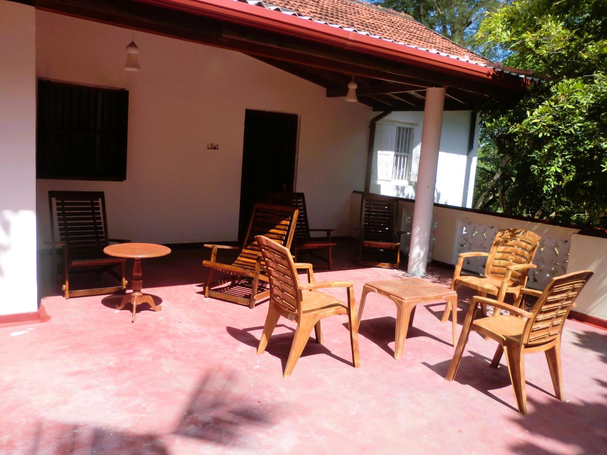 Top Of The Hill Guesthouse فيليغاما المظهر الخارجي الصورة