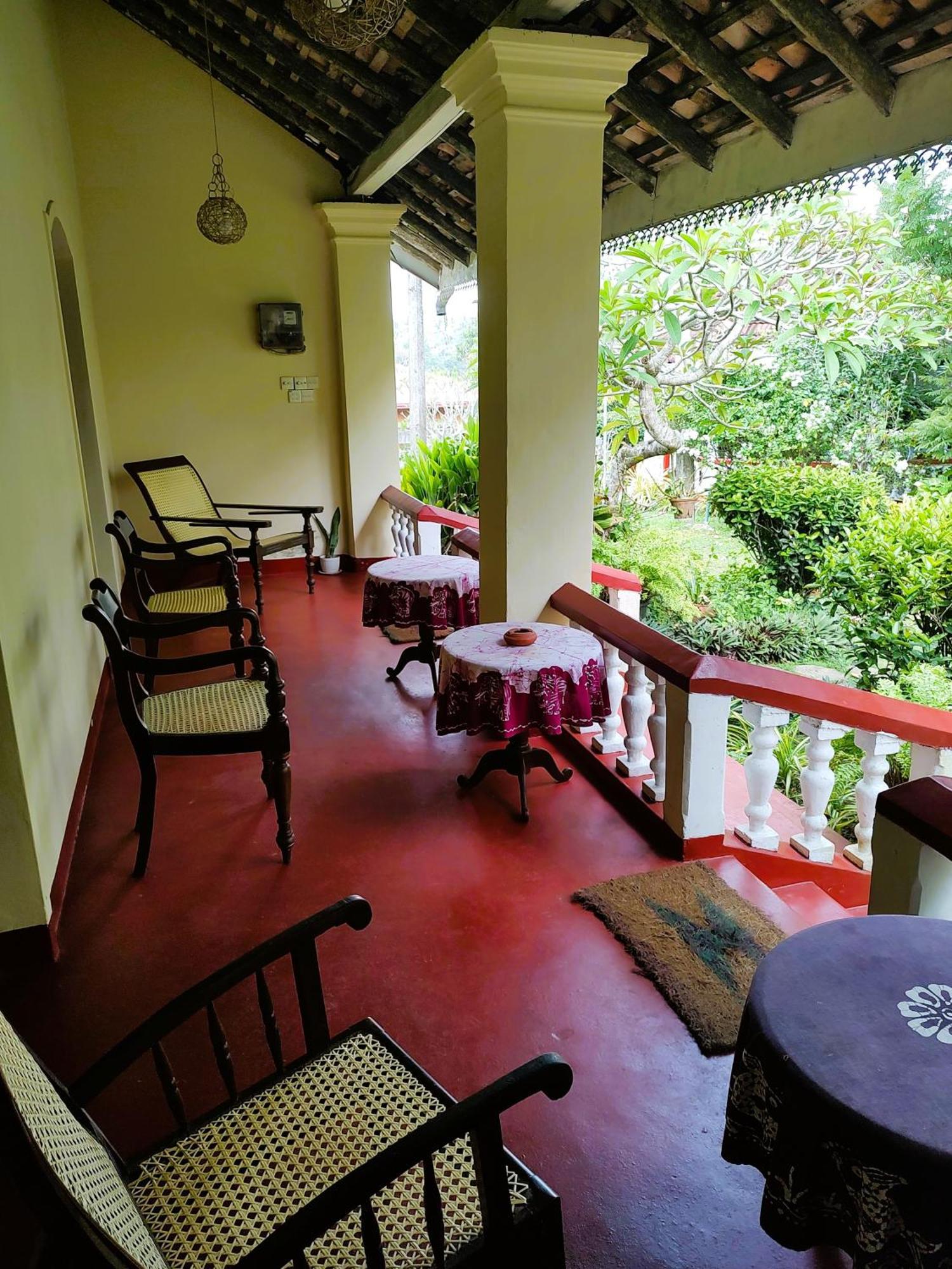 Top Of The Hill Guesthouse فيليغاما المظهر الخارجي الصورة