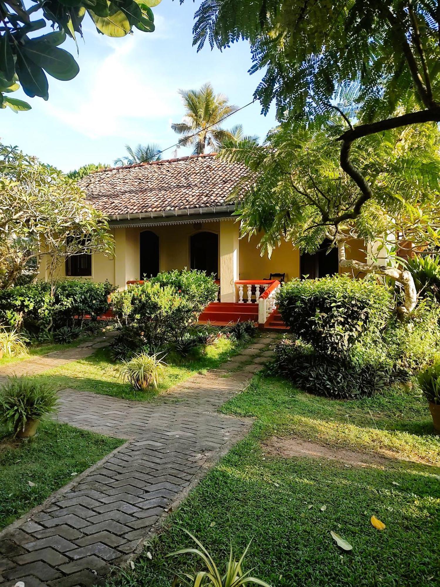 Top Of The Hill Guesthouse فيليغاما المظهر الخارجي الصورة